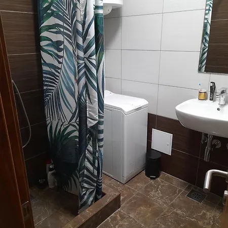 Homestay For Women Or Couples