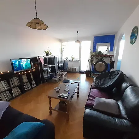 For Women Or Couples Проживание в семье *